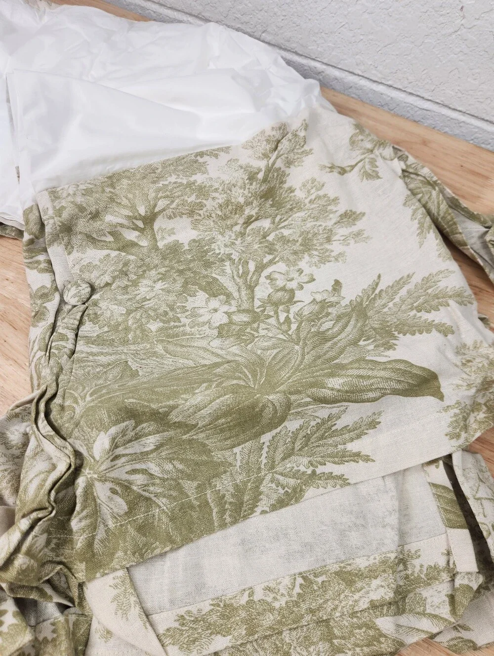 Pottery Barn Toile Queen Bed Skirt Linen Blend Farmhouse French Country Cottage